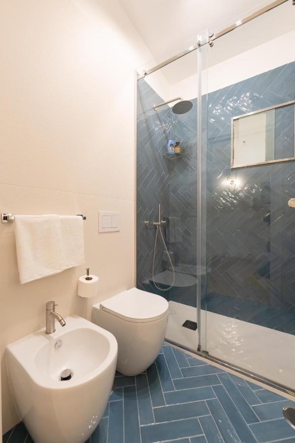 Dimora Dei Martiri Apartment Napoli Exterior foto