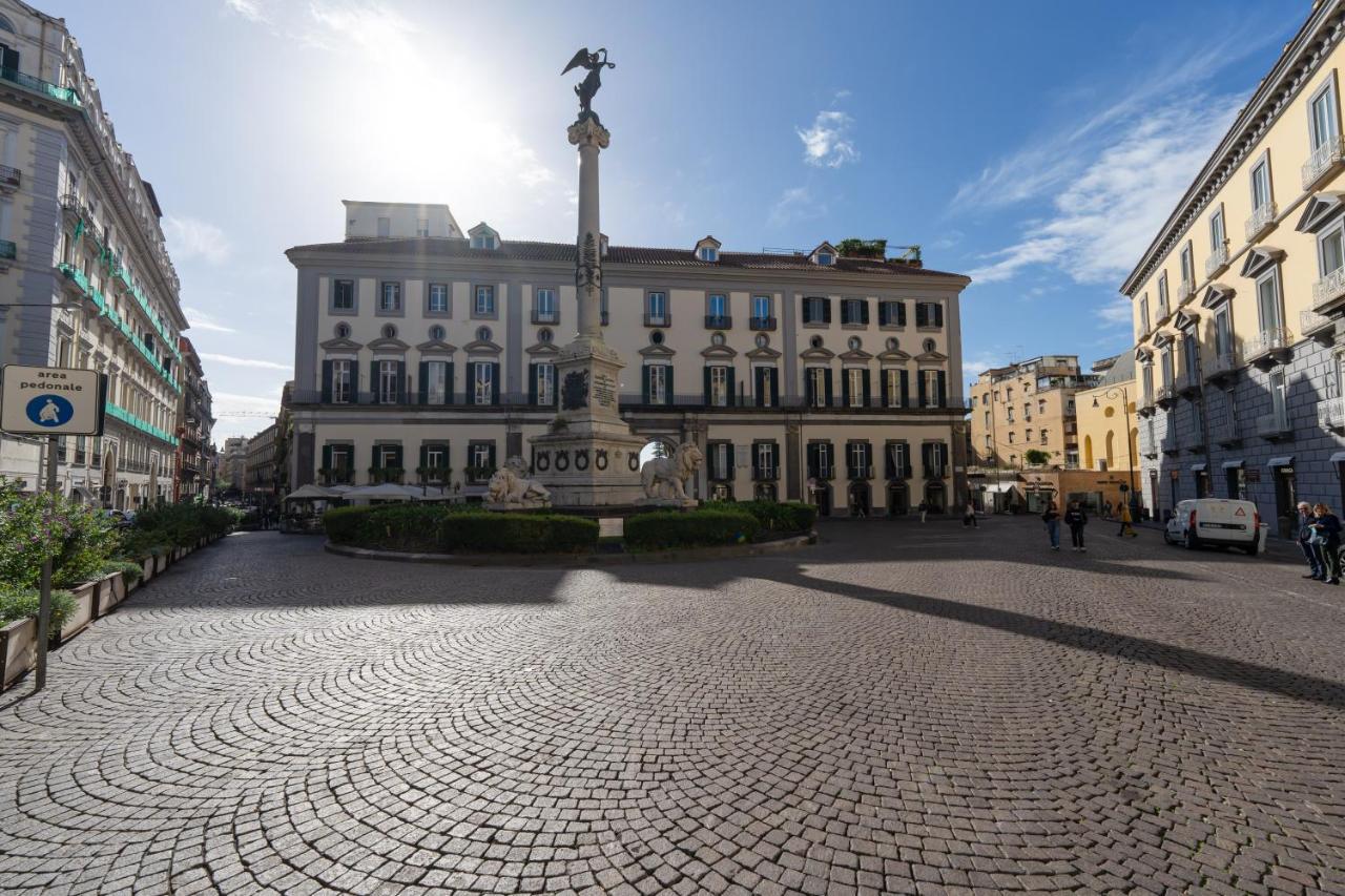 Dimora Dei Martiri Apartment Napoli Exterior foto